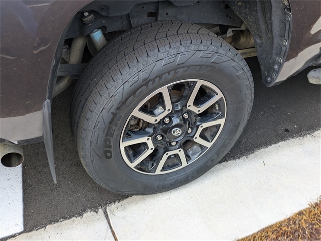 2018 Toyota Tundra SR5