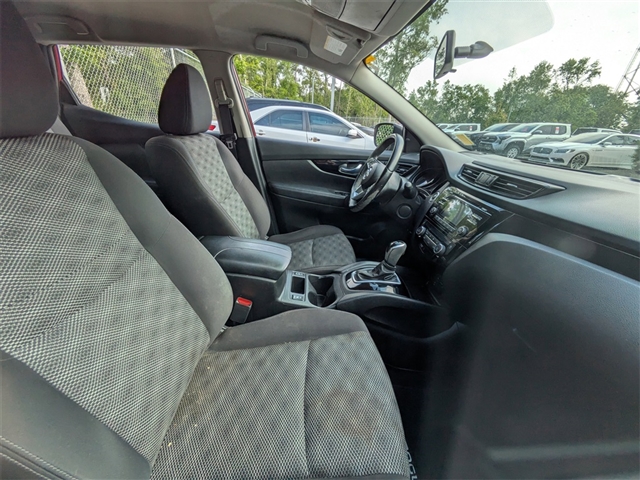 2018 Nissan Rogue Sport SV
