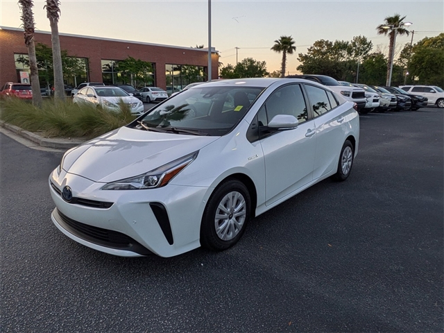 2022 Toyota Prius LE