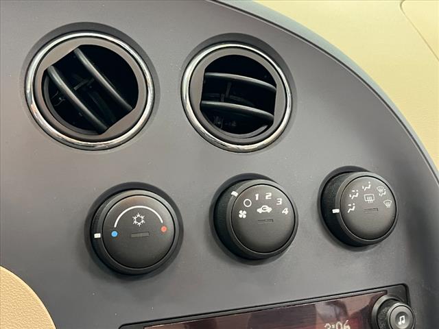 2007 Pontiac Solstice Base