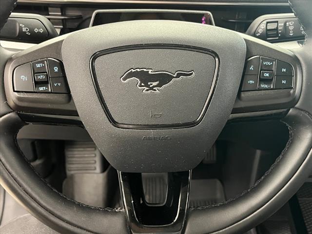 2022 Ford Mustang Mach-E Select