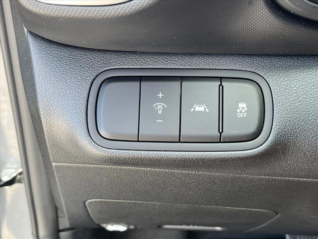 2022 Hyundai VENUE SE