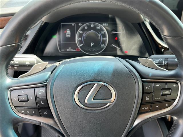2023 Lexus ES 300h Base
