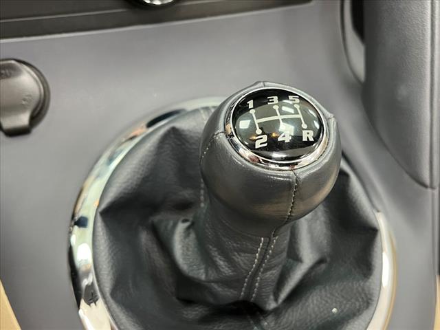 2007 Pontiac Solstice Base