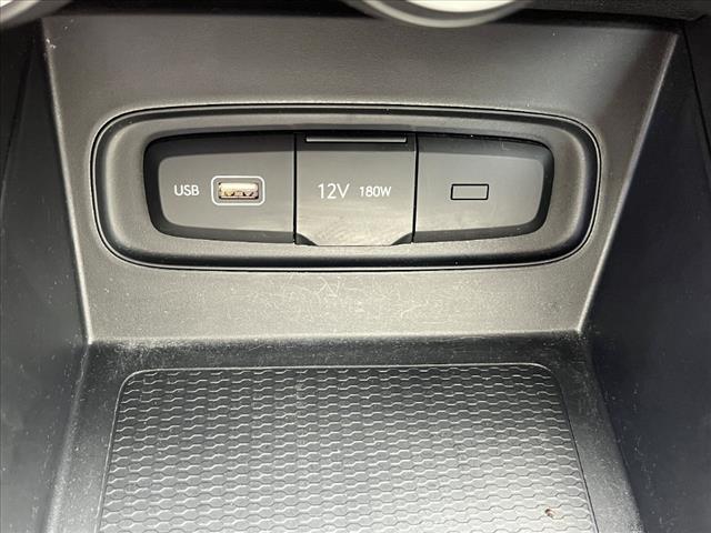 2022 Hyundai VENUE SE