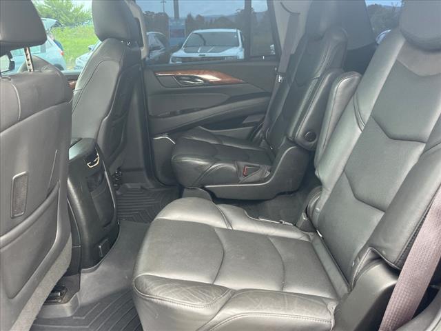 2017 Cadillac Escalade Luxury