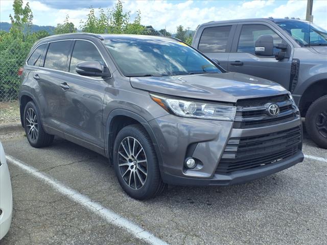 2018 Toyota Highlander SE