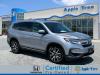2022 Honda Pilot Touring w/Rear Captain's Chairs