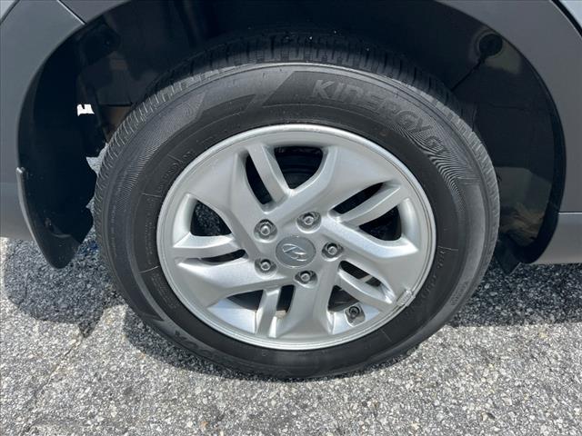 2022 Hyundai VENUE SE