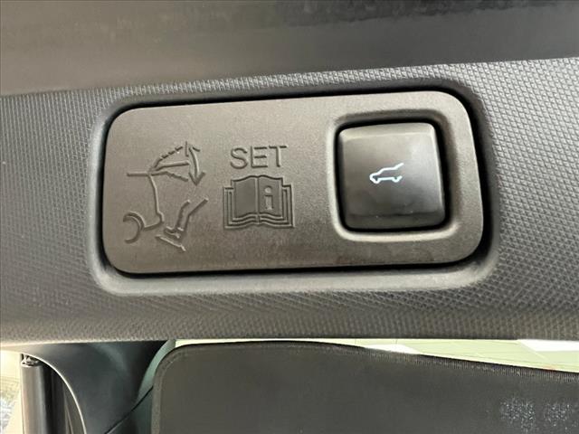 2022 Ford Mustang Mach-E Select