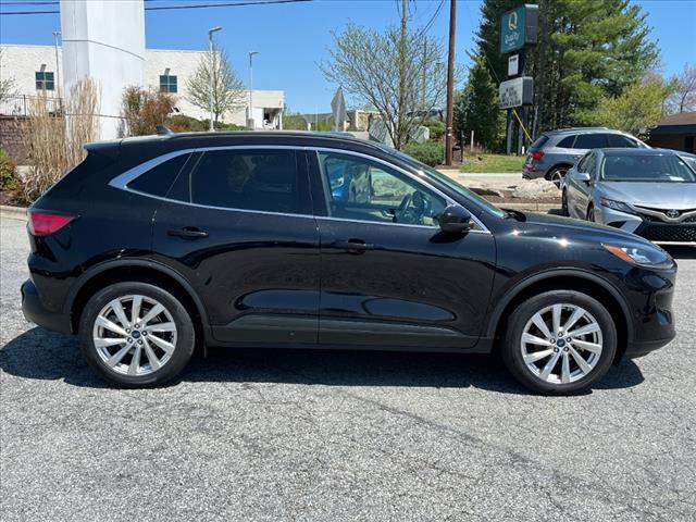 2022 Ford Escape Titanium