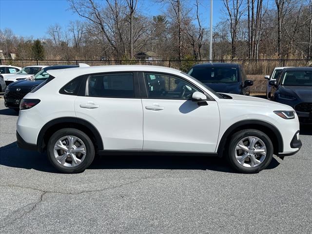 2025 Honda HR-V LX