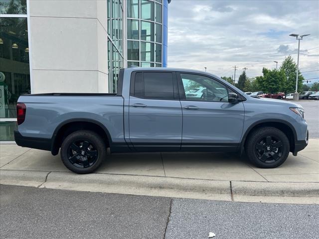 2025 Honda Ridgeline Black Edition
