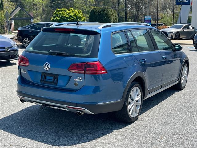 2017 Volkswagen Golf Alltrack TSI S 4Motion