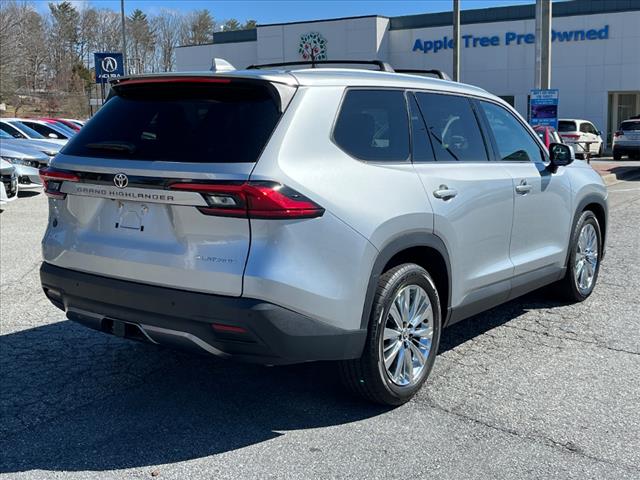 2024 Toyota Grand Highlander Platinum