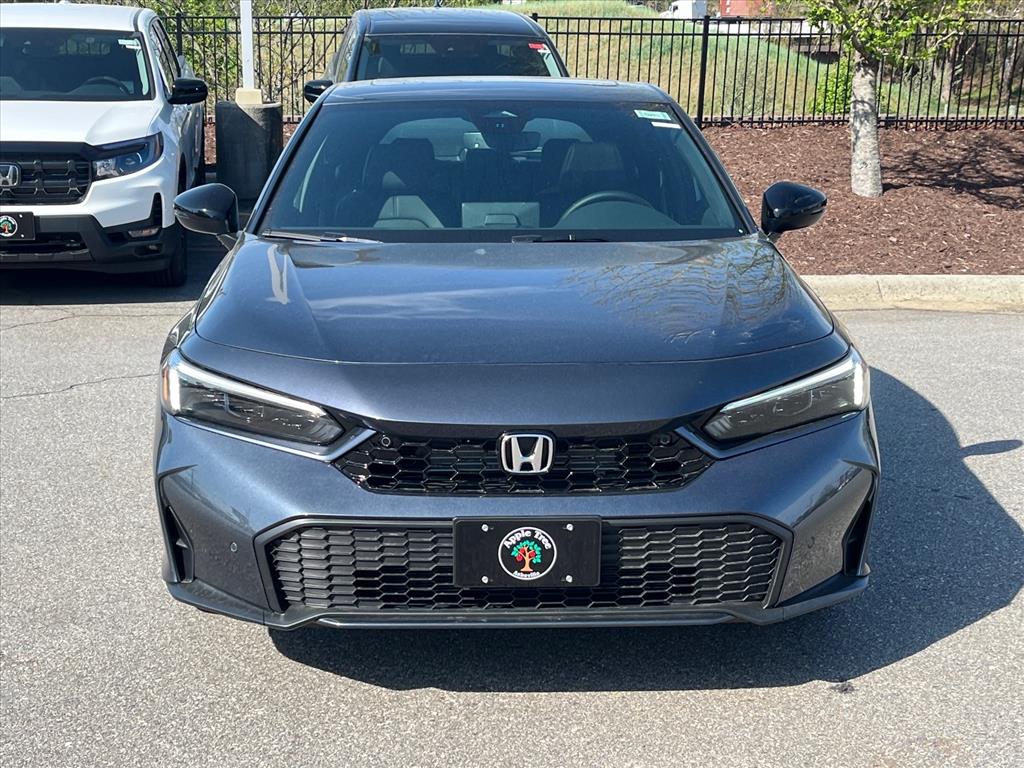 View vehicle photo 3