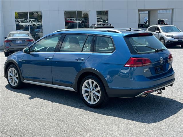 2017 Volkswagen Golf Alltrack TSI S 4Motion