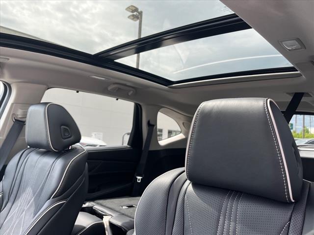 2025 Acura MDX Advance Package SH-AWD