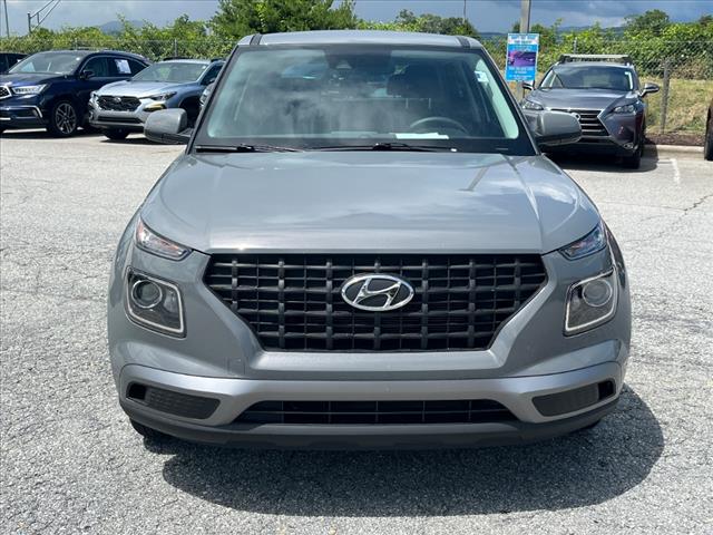 2022 Hyundai VENUE SE
