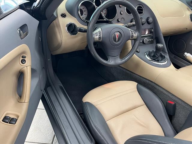 2007 Pontiac Solstice Base