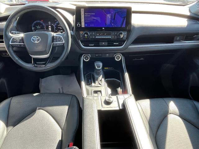2024 Toyota Grand Highlander Platinum