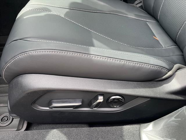2025 Acura TLX w/Tech