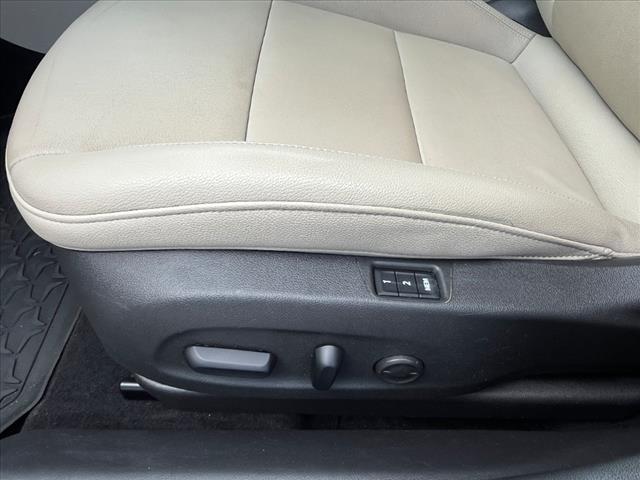 2019 Buick Regal TourX Essence