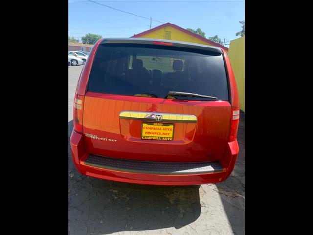 2008 Dodge Grand Caravan SXT - Photo 2