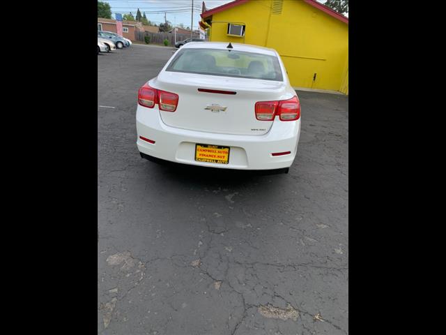 2013 Chevrolet Malibu LS - Photo 3