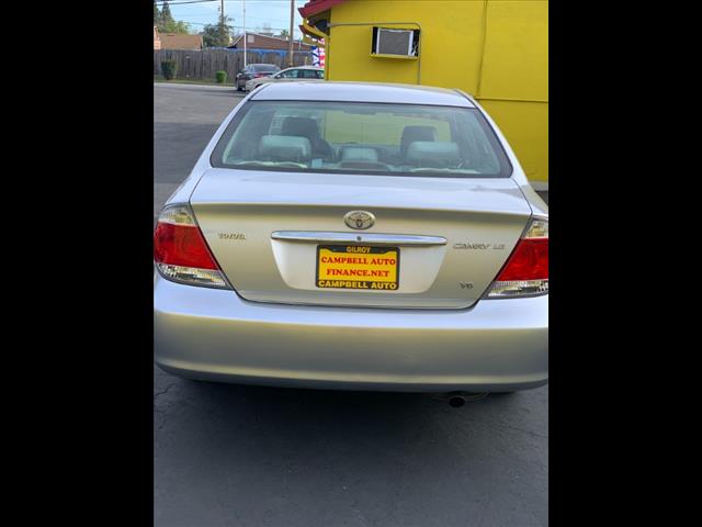 2005 Toyota Camry LE - Photo 5