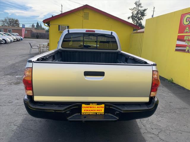 2005 Toyota Tacoma Base photo 5