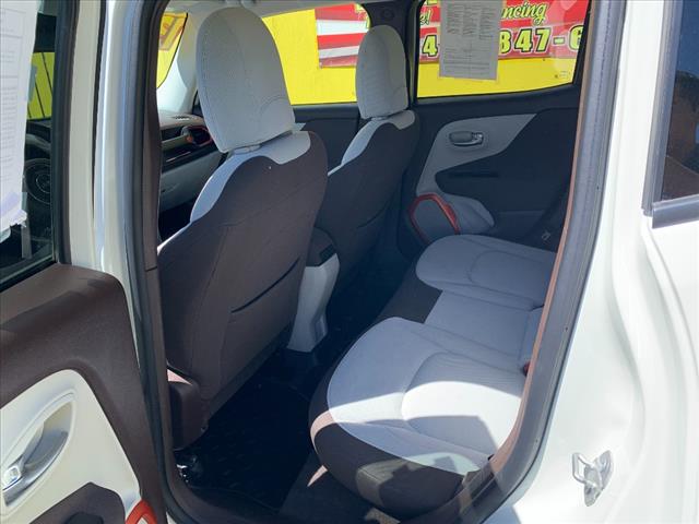 2015 Jeep Renegade Latitude - Photo 5