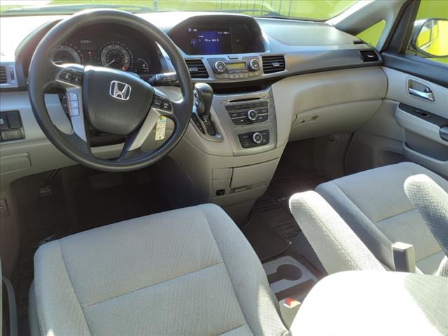 2014 Honda Odyssey LX - Photo 6