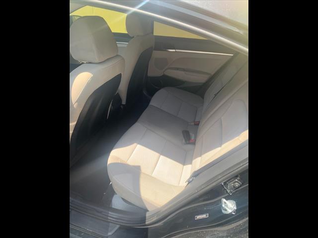 2020 Hyundai ELANTRA SE - Photo 6