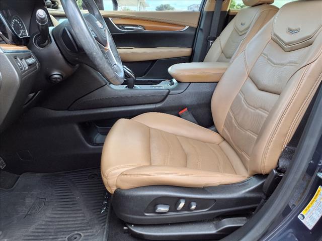 2018 Cadillac XT5 Platinum