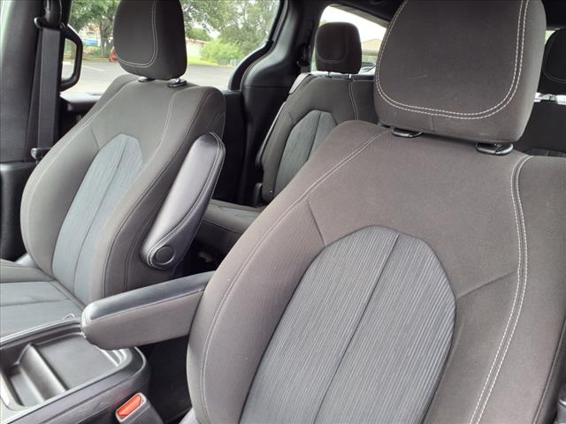 2022 Chrysler Pacifica Touring