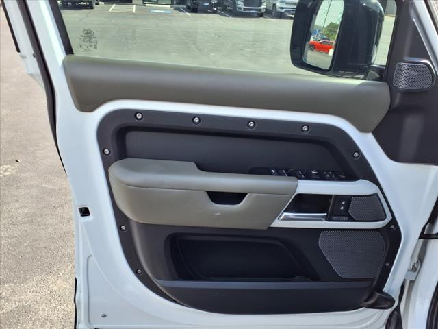 2020 Land Rover Defender HSE