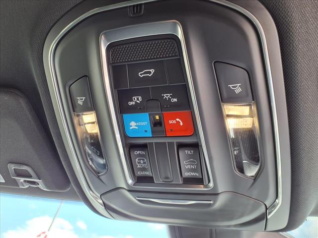 2025 Jeep Grand Cherokee L Laredo X