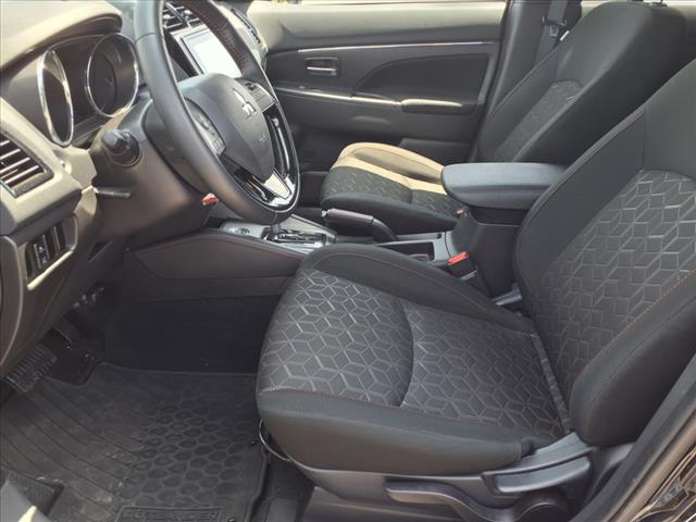 2024 Mitsubishi Outlander Sport ES