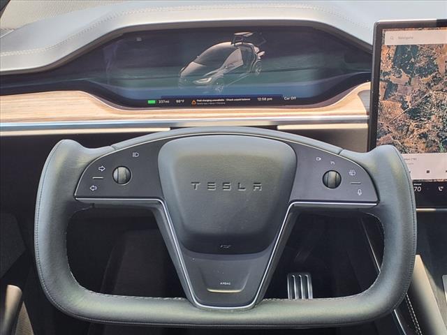 2022 Tesla Model X Base