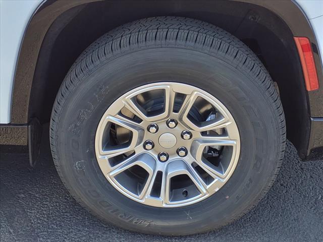 2024 Wagoneer Wagoneer L Base