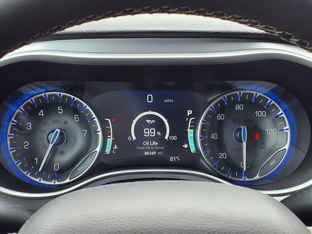 2022 Chrysler Pacifica Touring