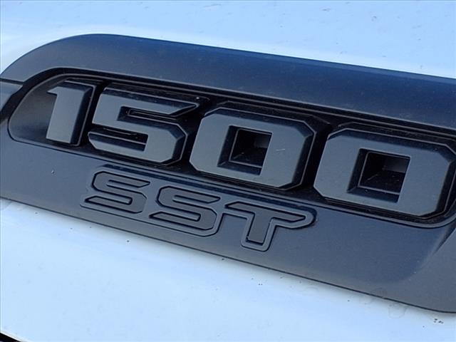 2025 RAM 1500 Lone Star