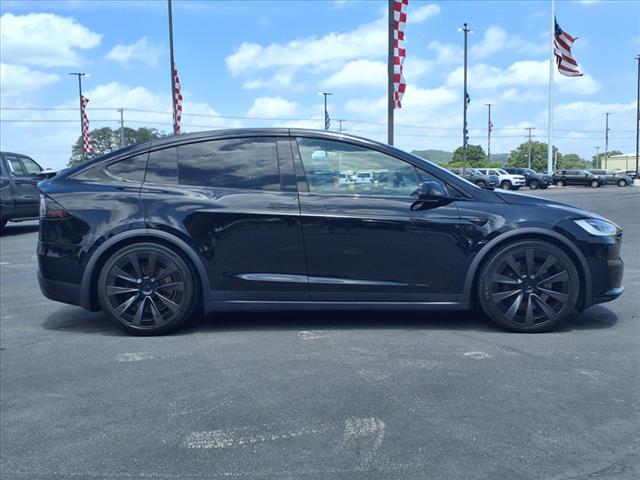 2022 Tesla Model X Base