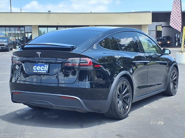 2022 Tesla Model X Base