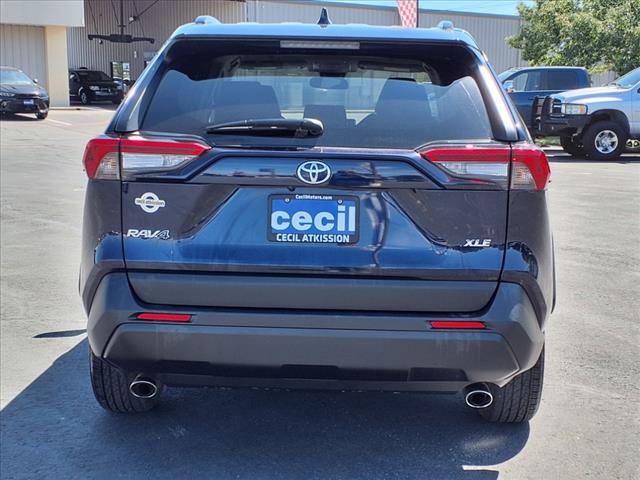 2023 Toyota RAV4 XLE