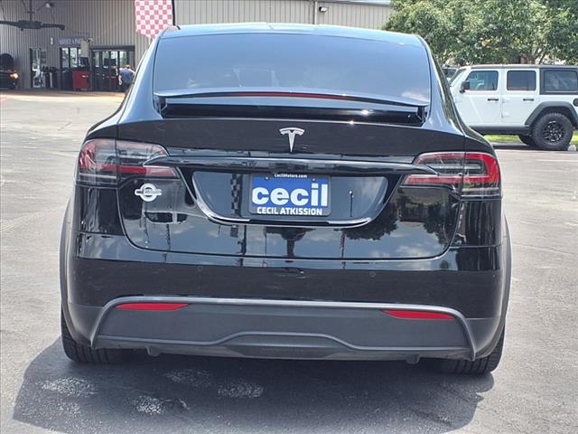 2022 Tesla Model X Base