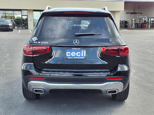 2025 Mercedes-Benz GLB GLB 250