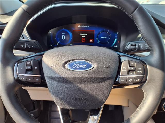2022 Ford Escape SEL