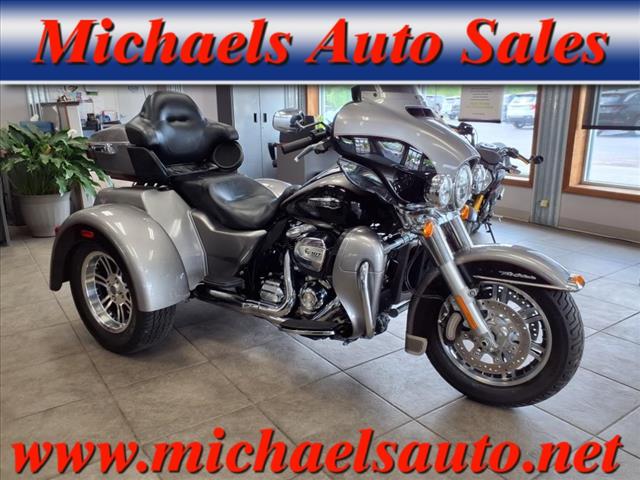 2017 Harley-Davidson Motorcycle 107 Milwaukee Eight